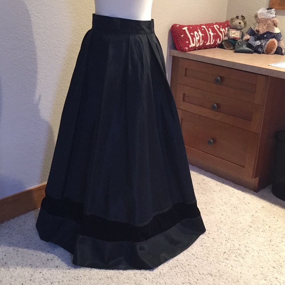 Black taffeta skirt with black velvet panel accent
